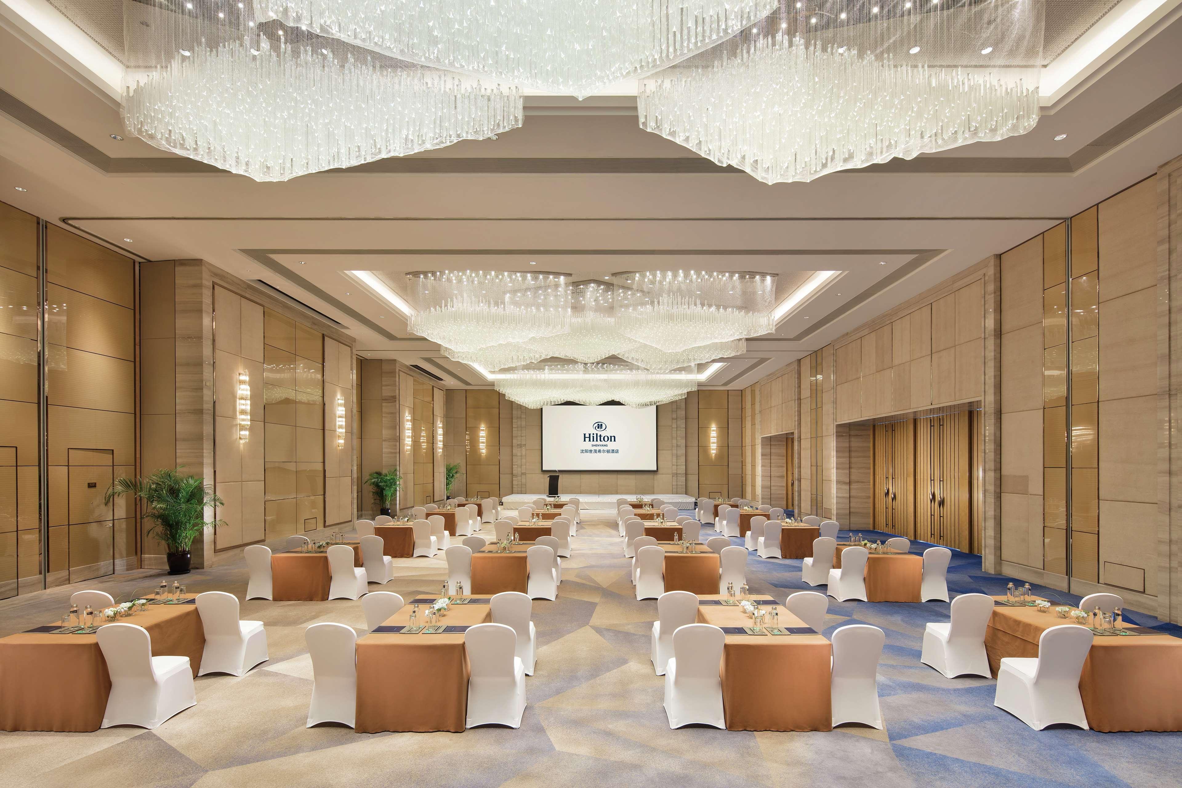 Hilton Shenyang Hotel Exterior foto