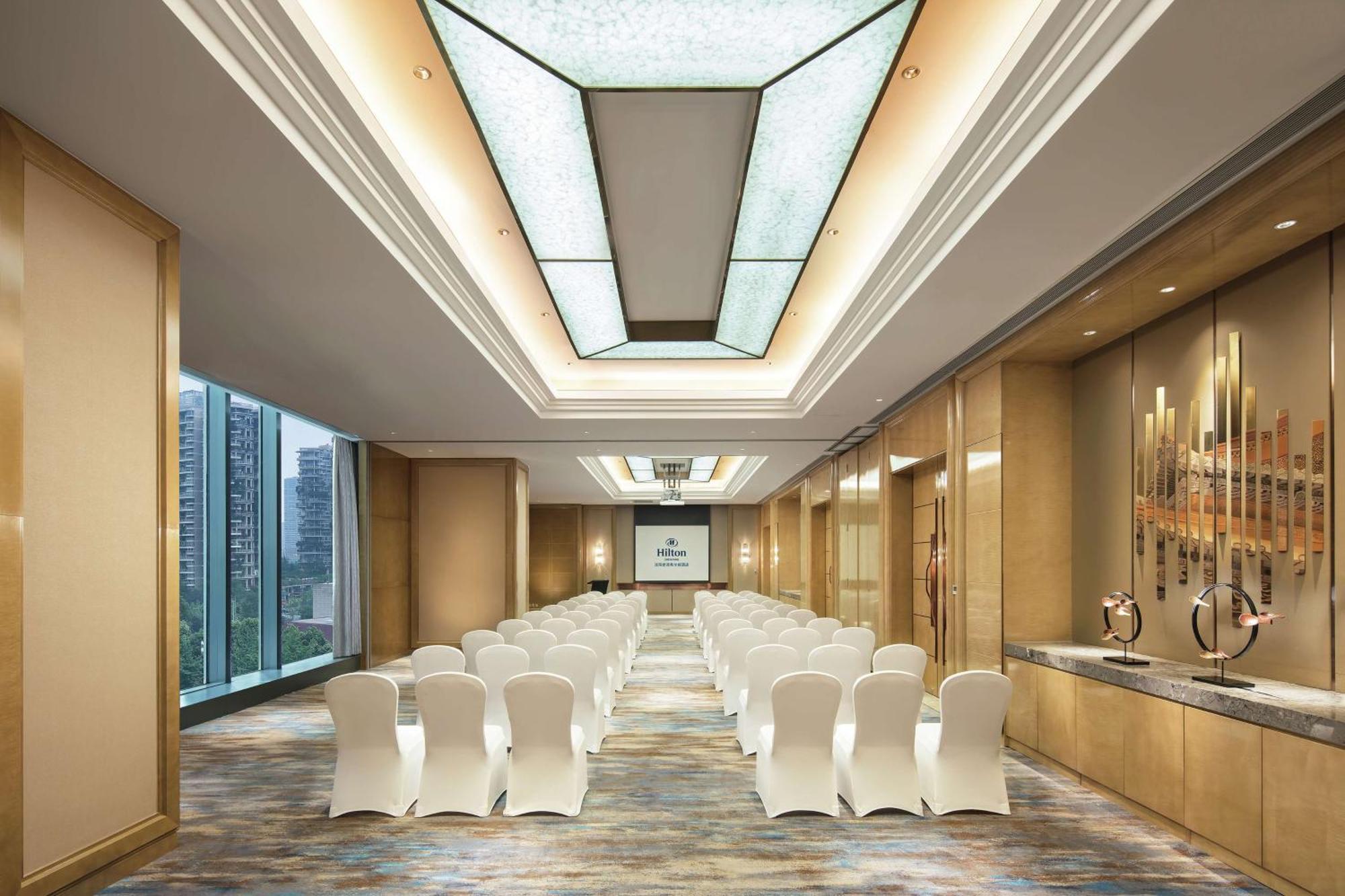 Hilton Shenyang Hotel Exterior foto